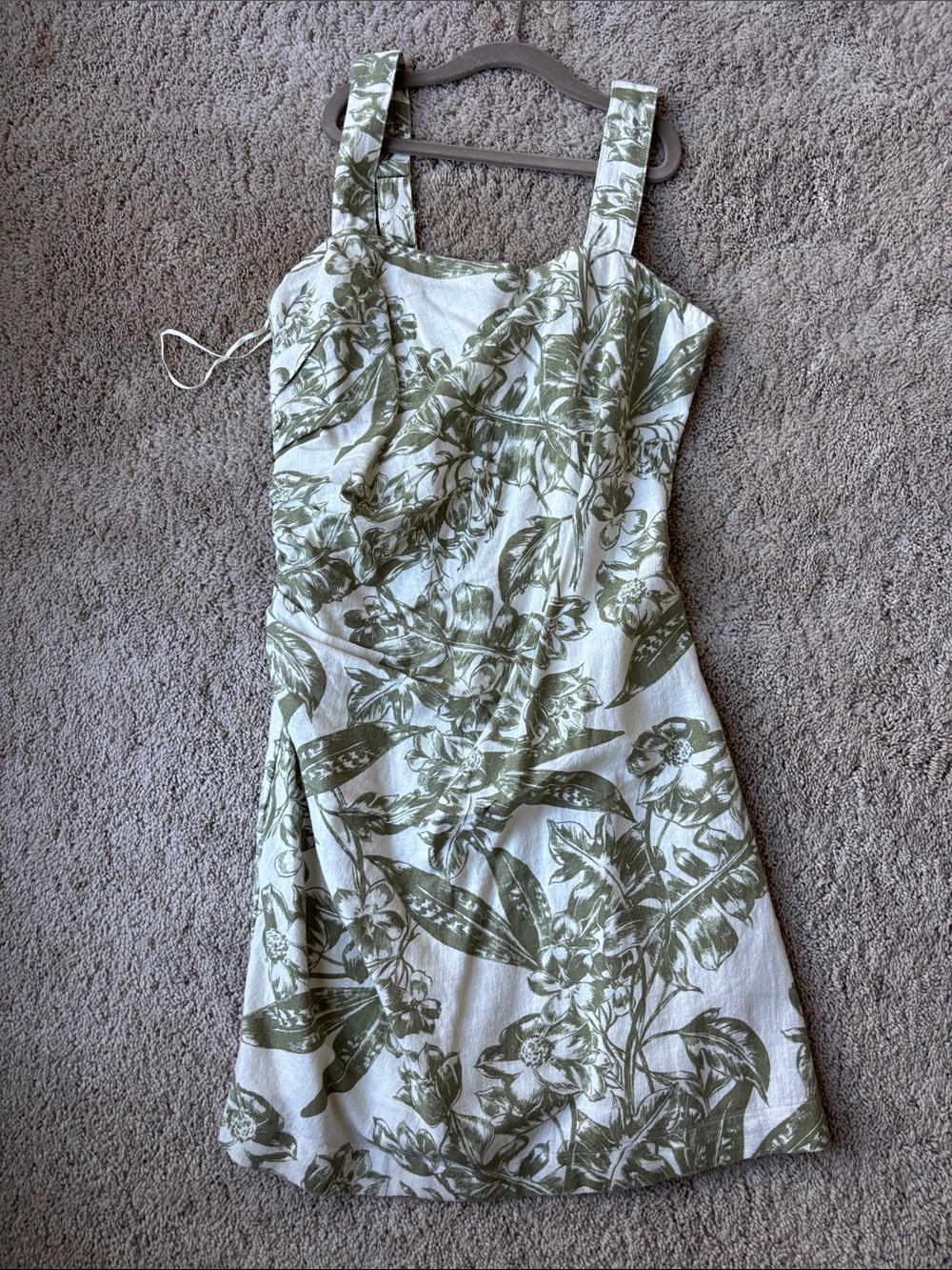 Abercrombie & Fitch White Mini Dress with Olive Green Botanical Print